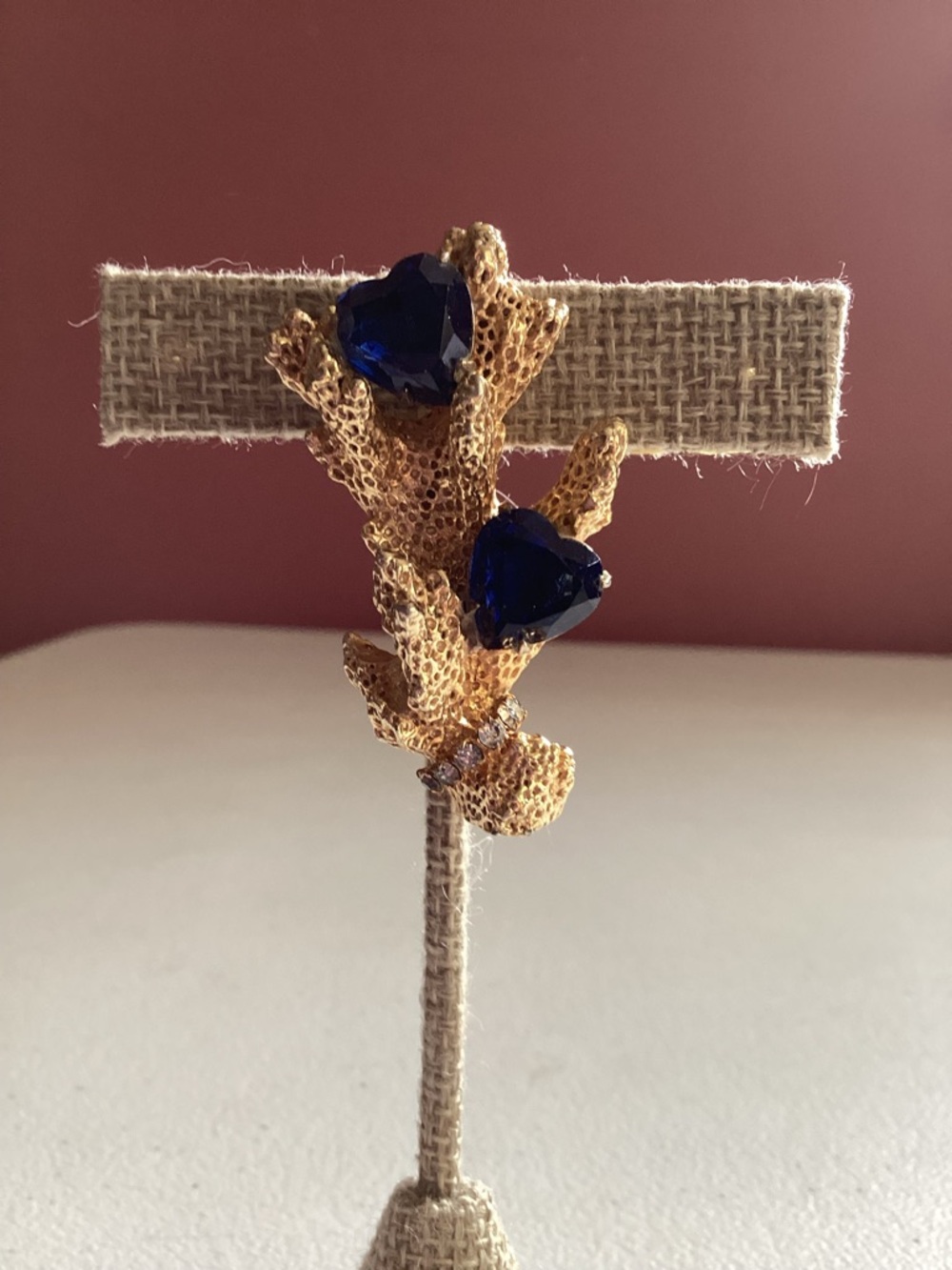 Elegant Crown Trifari Gold Tone and Blue Gemstone Castle Cliff Brooch